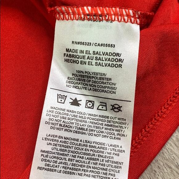 NWOT Nike Dri-Fit Lifetime Academy Red Scoop Neck Short Sleeve T-Shirt - Picture 6 of 9